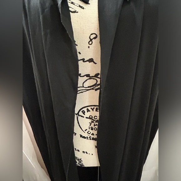 Halloween Black Hooded Cape And Gloves Set Vampires Dracula Ghouls 49” Adult - Picture 4 of 11